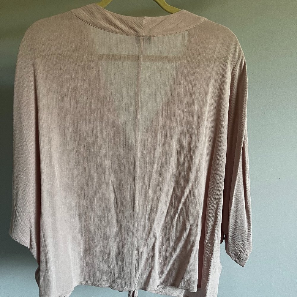 Express Tie Front Top - Picture 5 of 6